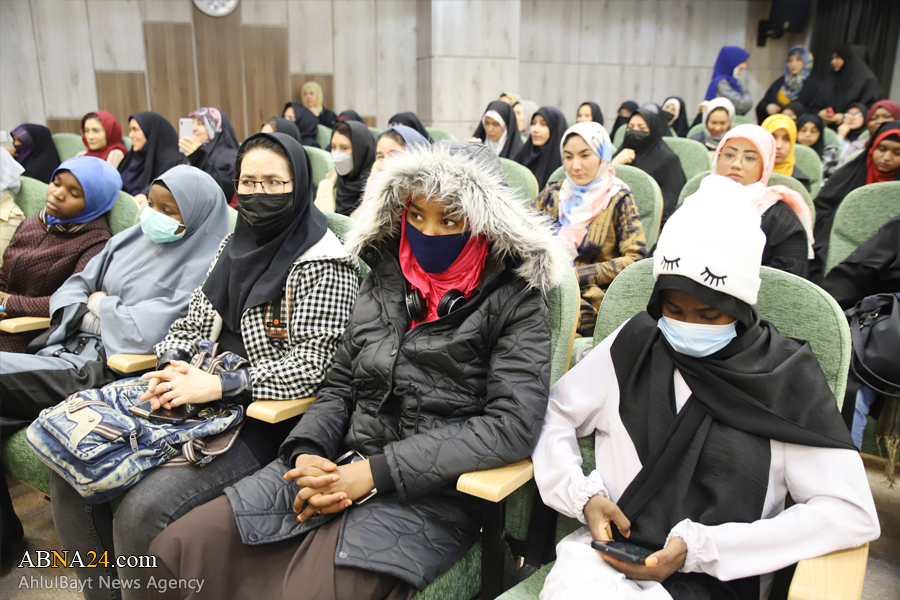 گزارش تصویری | مراسم بزرگداشت میلاد حضرت مسیح(ع) در دانشگاه بین المللی اهل‌بیت(ع) - 1