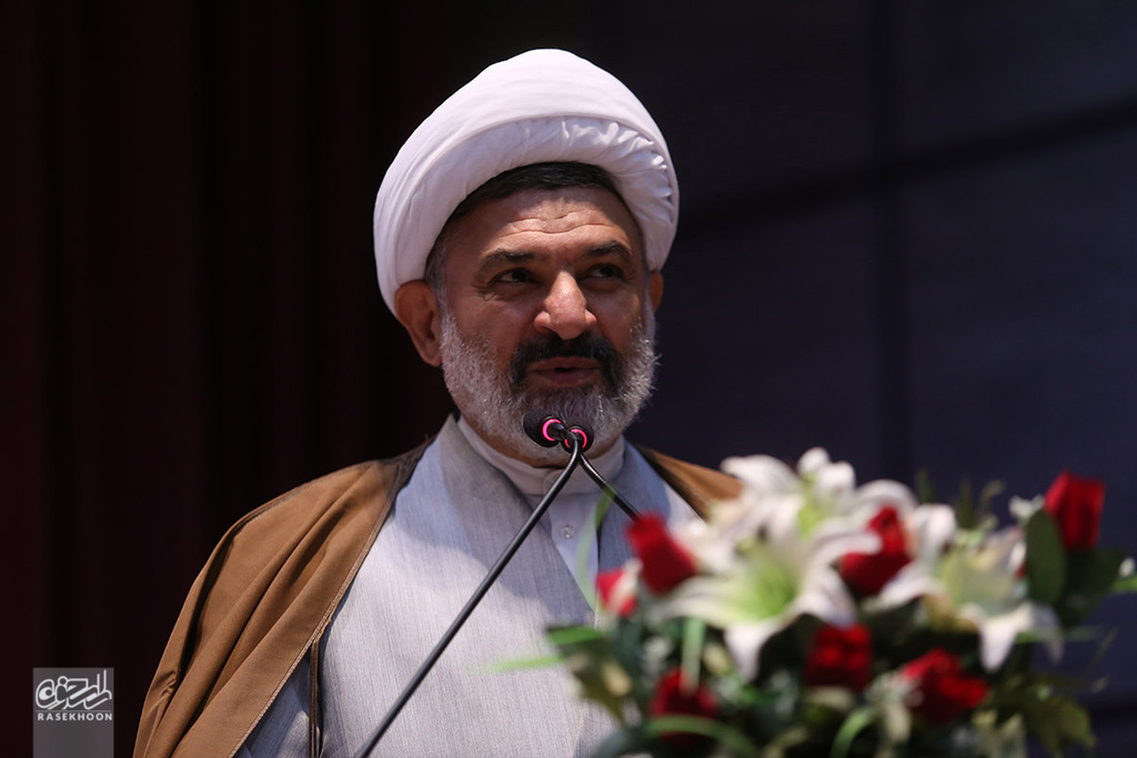 Lights of Guidance exhibition to promote scientific development of Shia: Eskandari