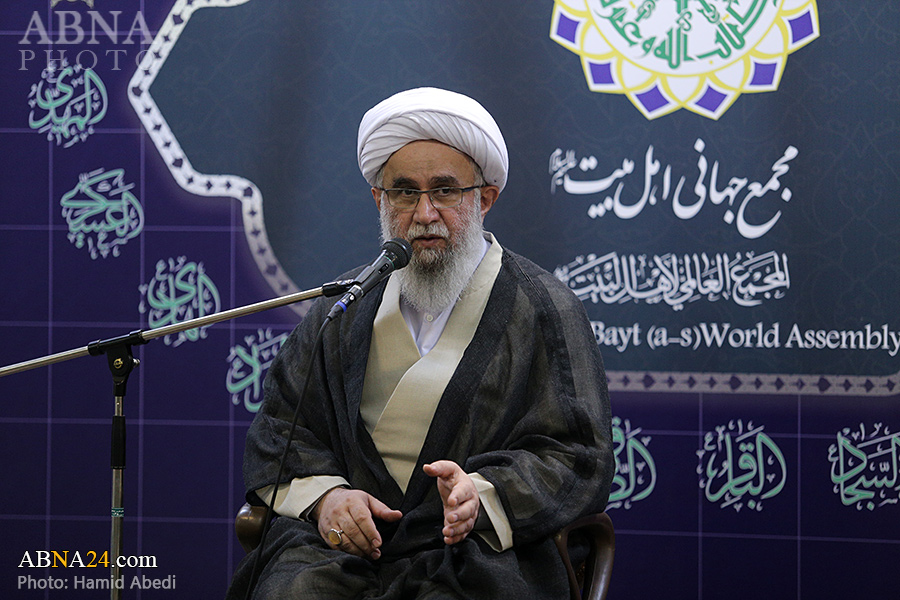 Photos: Imam Reza birth anniversary celebrated at Ahlul Bayt (AS) World Assembly office in Qom