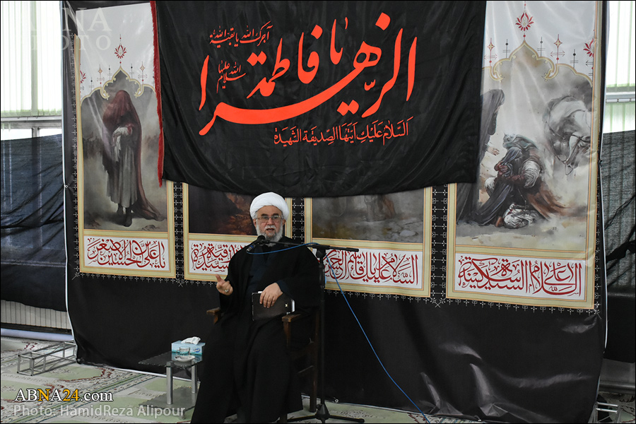 AhlulBayt (a.s.), manifestation of God’s glory, beauty: Ayatollah Ramazani