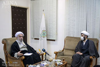 Photo: Secretary-General of AhlulBayt (a.s.) World Assembly met RNA staff 